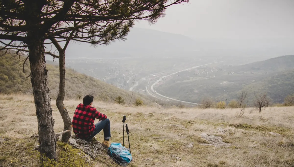 Sprzęt outdoorowy zwiększający bezpieczeństwo podczas samotnej wyprawy